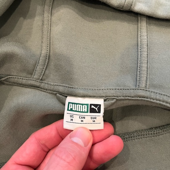 Men’s green Puma hoodie size Medium - Picture 4 of 5